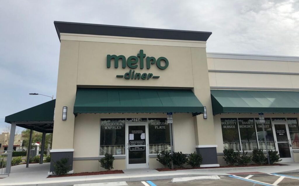 Metro Diner Hunters Creek exterior