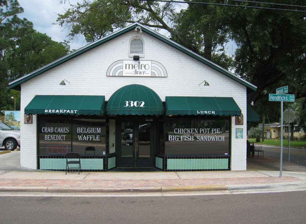 Metro Diner Original location Hendricks Exterior